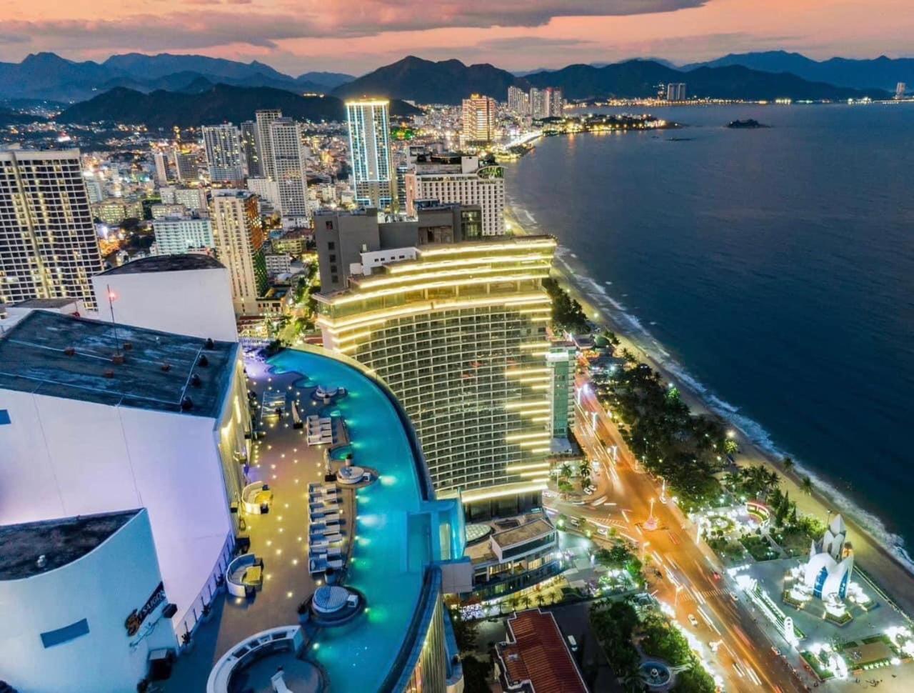 Panorama Apartment Sunset Nha Trang City Esterno foto