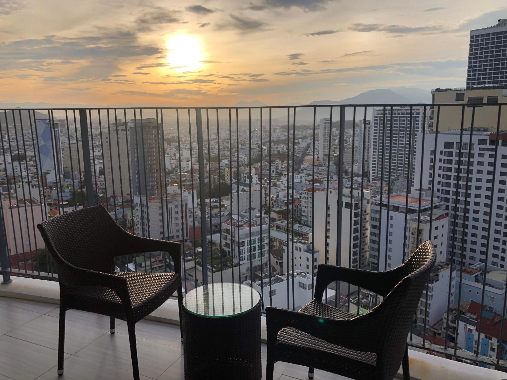 Panorama Apartment Sunset Nha Trang City Esterno foto
