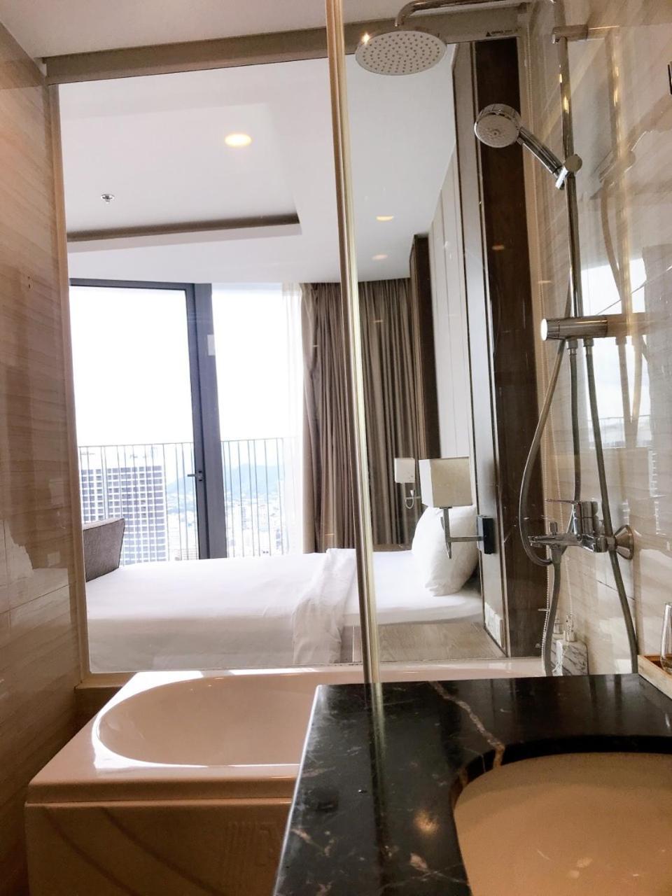 Panorama Apartment Sunset Nha Trang City Esterno foto